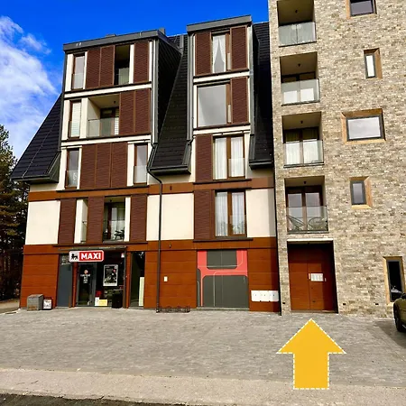 Indigo Royale Borovi *