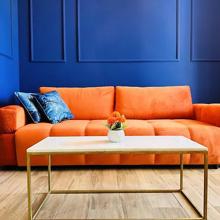 Indigo Royale Borovi