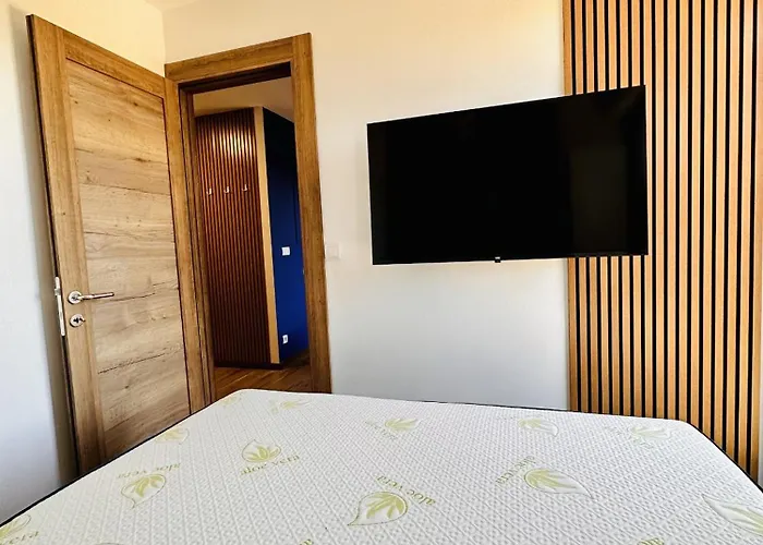 Апартаменты Indigo Royale Borovi