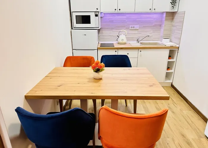 Indigo Royale Borovi Апартаменты Дивчибаре