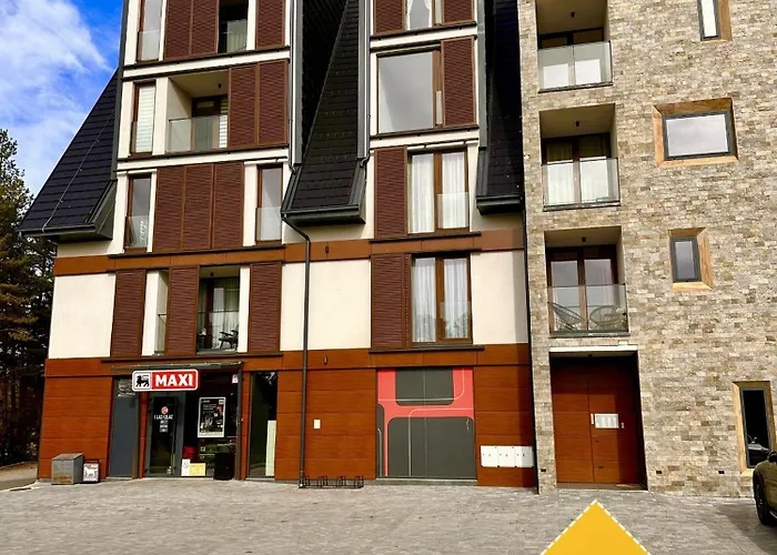 Indigo Royale Borovi *