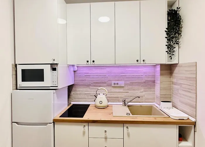 Апартаменты Indigo Royale Borovi Дивчибаре