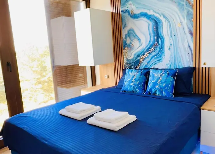 Indigo Royale Borovi Апартаменты